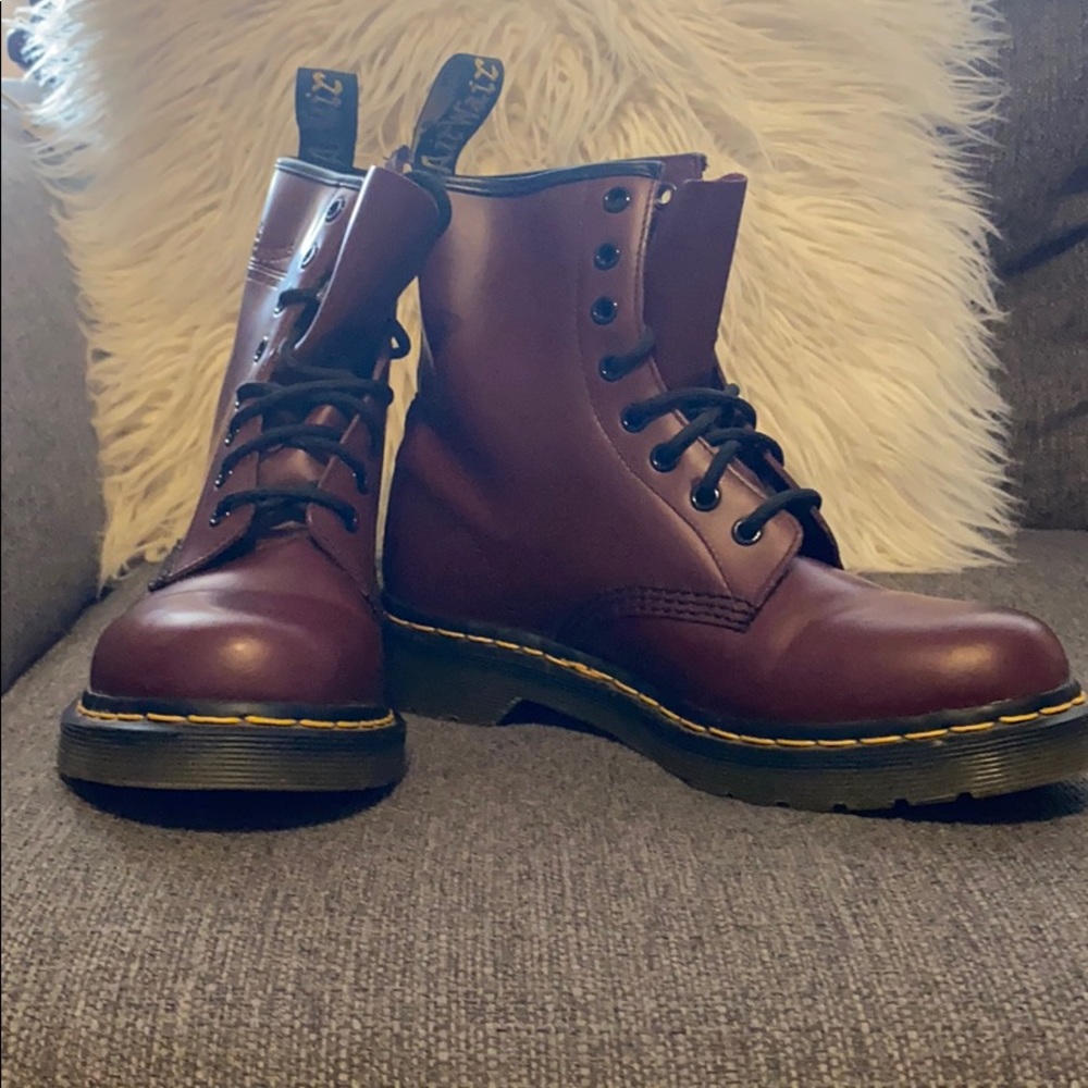 Dr. Martens 1460 Matte Cherry Red